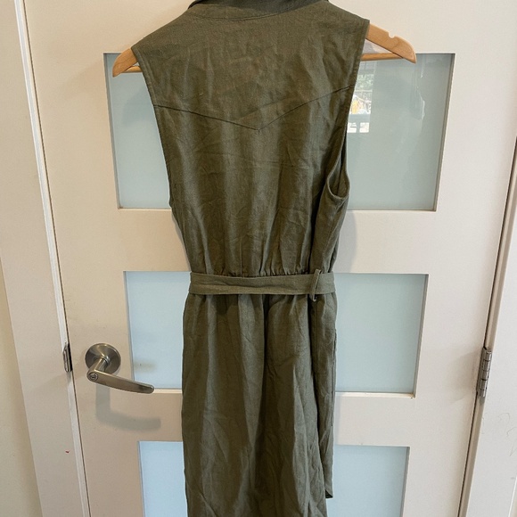 Mustard Seed Green Linen Dress - Picture 3 of 3